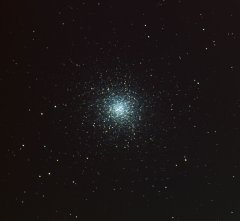 The Hercules Globular Cluster (Martin Hellmich)